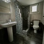 Dounavis Homes - The Ano Syros View *